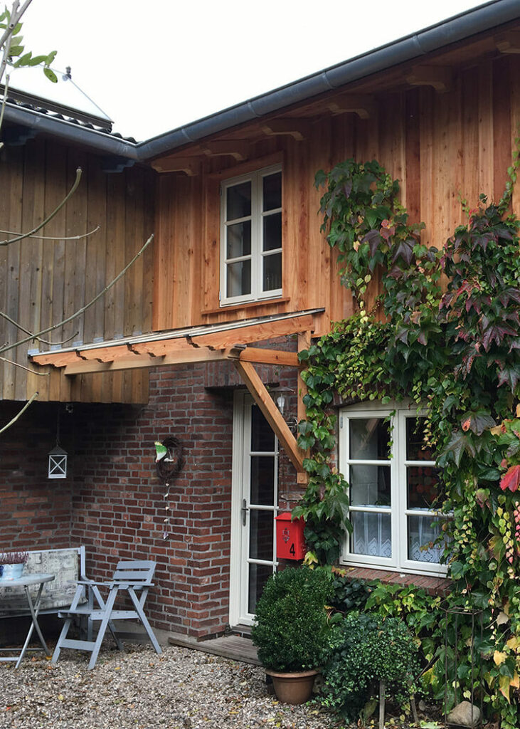 Zimmerei Naumann Traditioneller Holzbau Dachunterstand